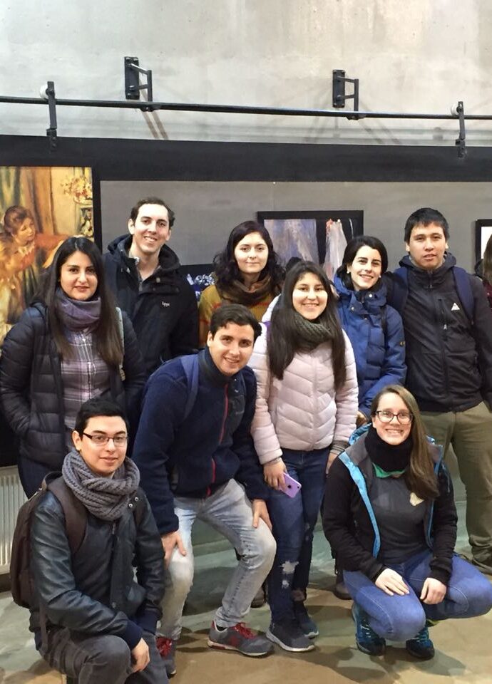 Estudiantes de la EII visitaron museos Artequin y Baburizza